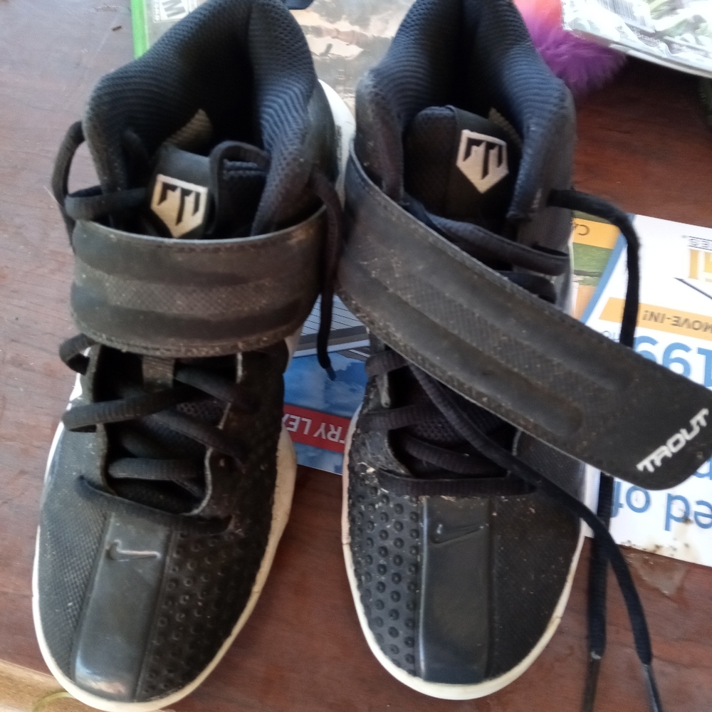 Football shoes little boys